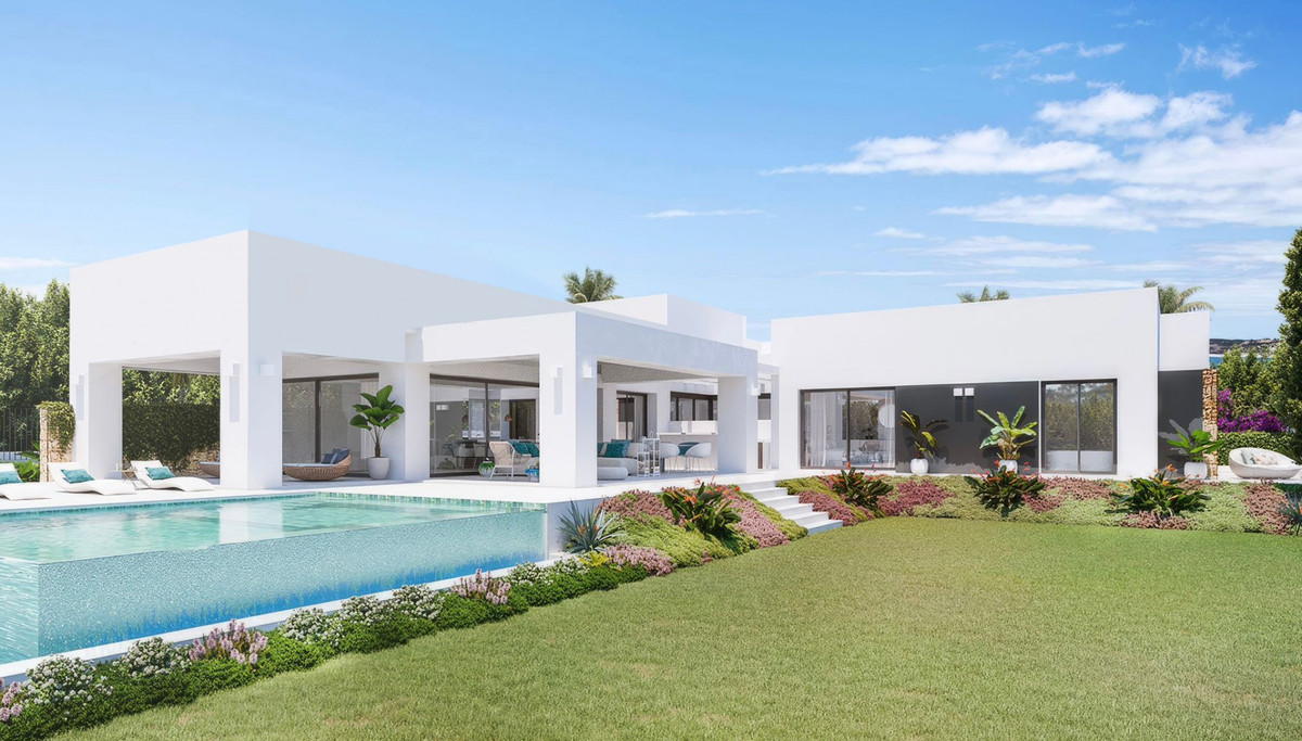 Detached Villa In Estepona, Costa Del Sol, Spain