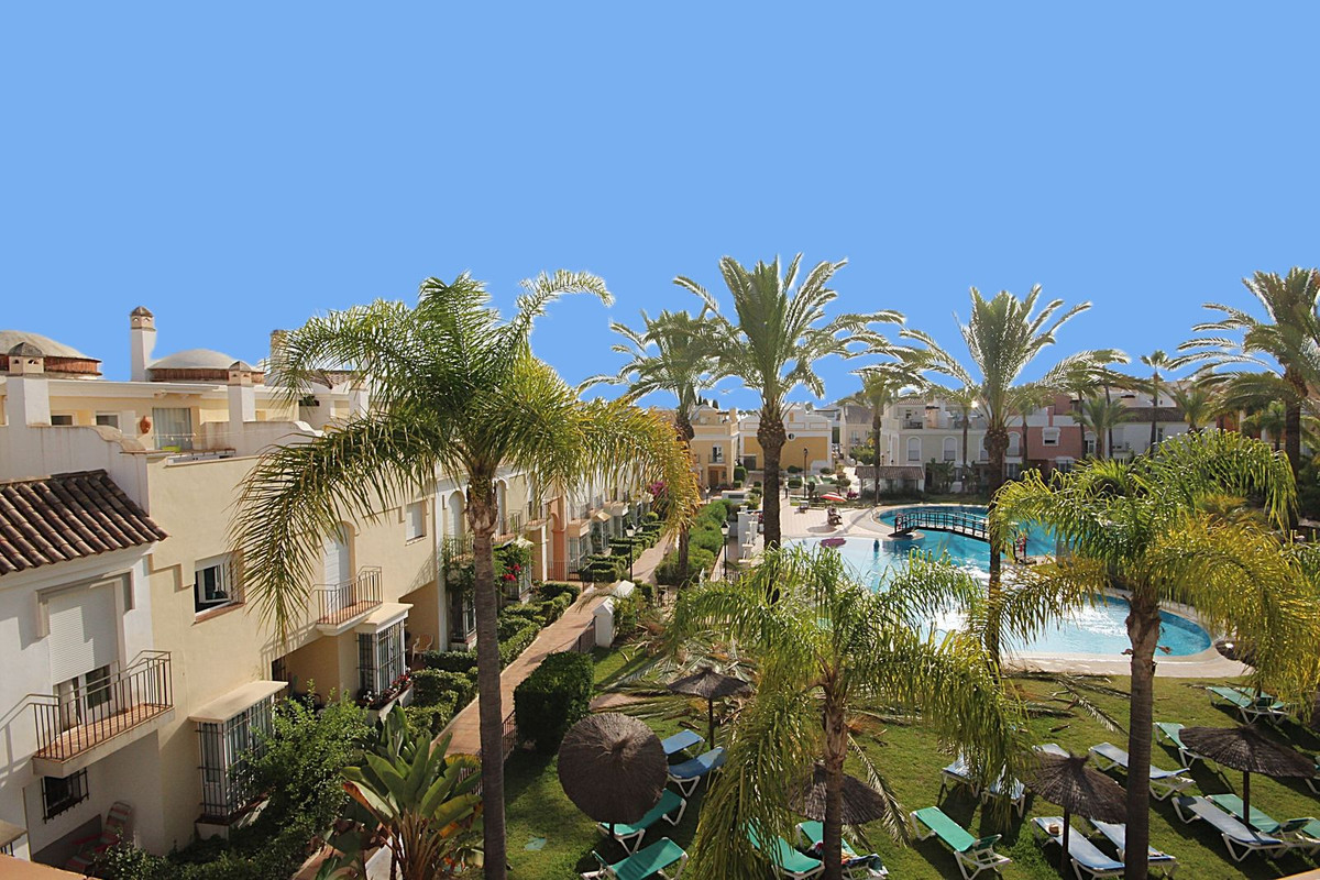 Townhouse In Bahía De Marbella, Costa Del Sol, Spain