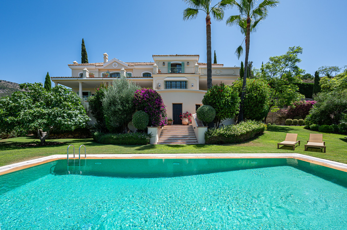 Detached Villa In Benahavís, Costa Del Sol, Spain