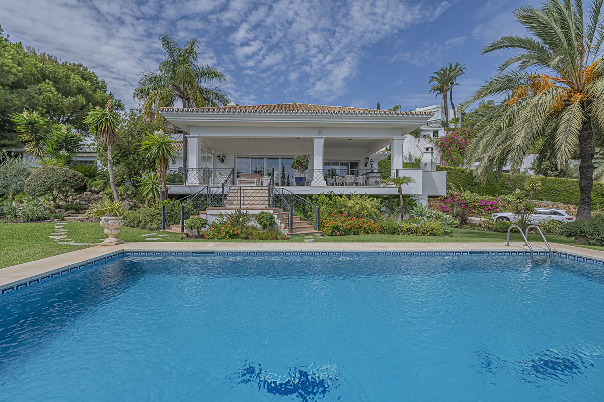 Detached Villa In El Paraiso, Costa Del Sol, Spain