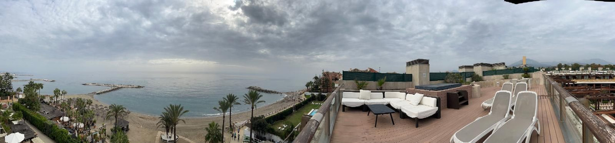 Penthouse In Puerto Banús, Costa Del Sol, Spain