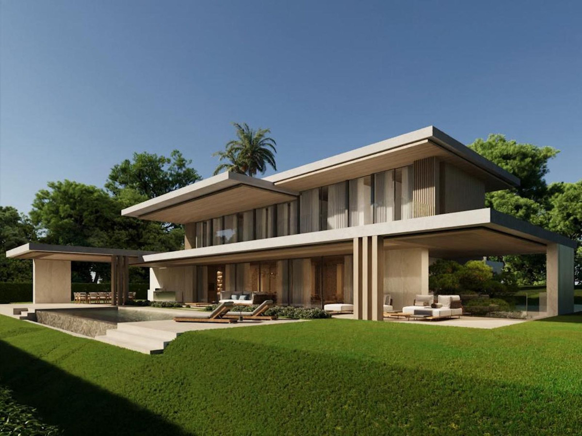 Detached Villa In Nueva Andalucía, Costa Del Sol, Spain