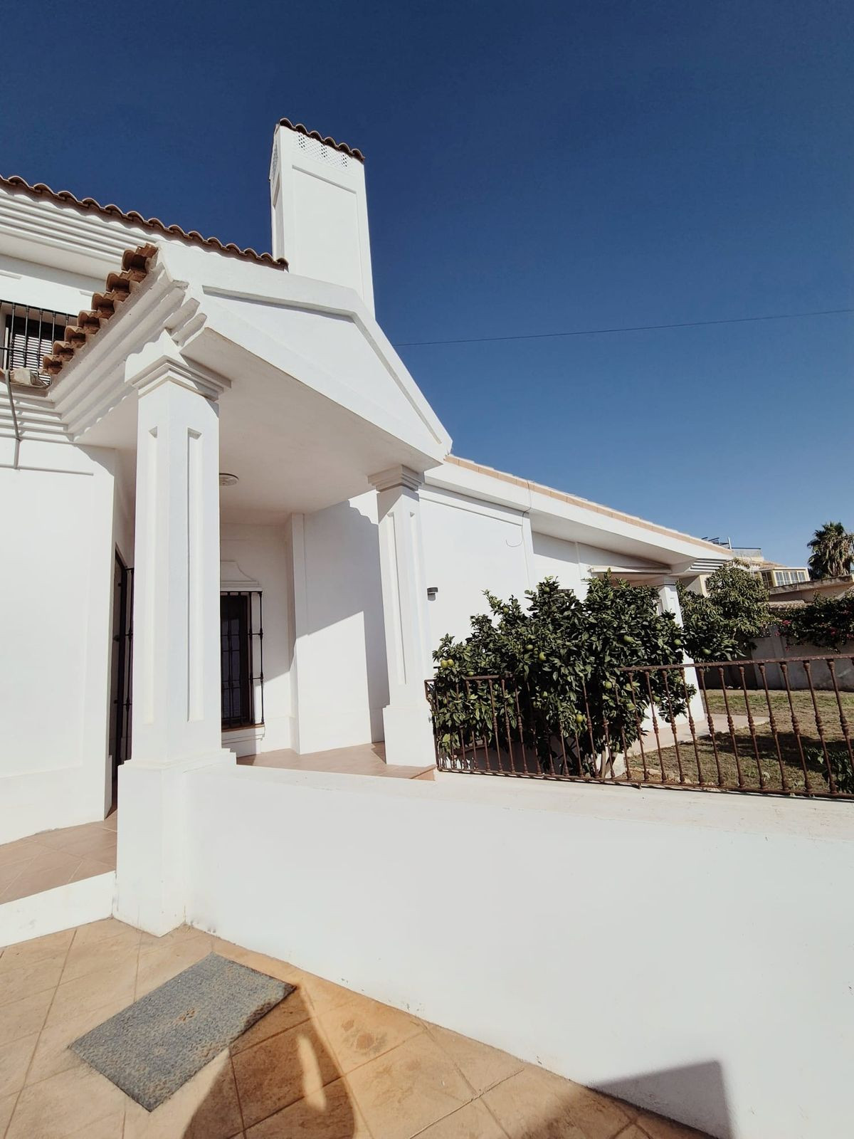 Detached Villa In San Pedro De Alcántara, Costa Del Sol, Spain