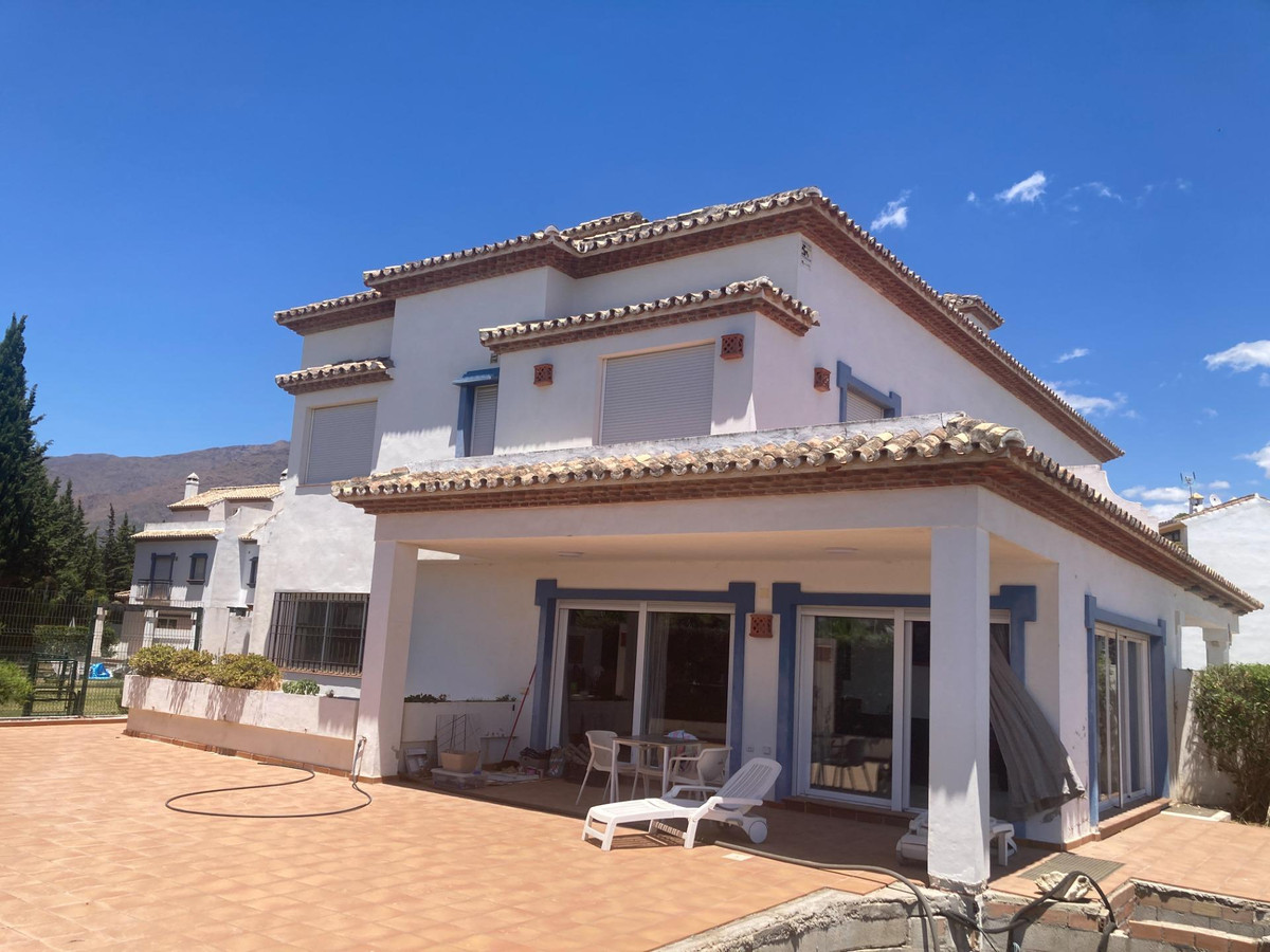 Townhouse In Estepona, Costa Del Sol, Spain