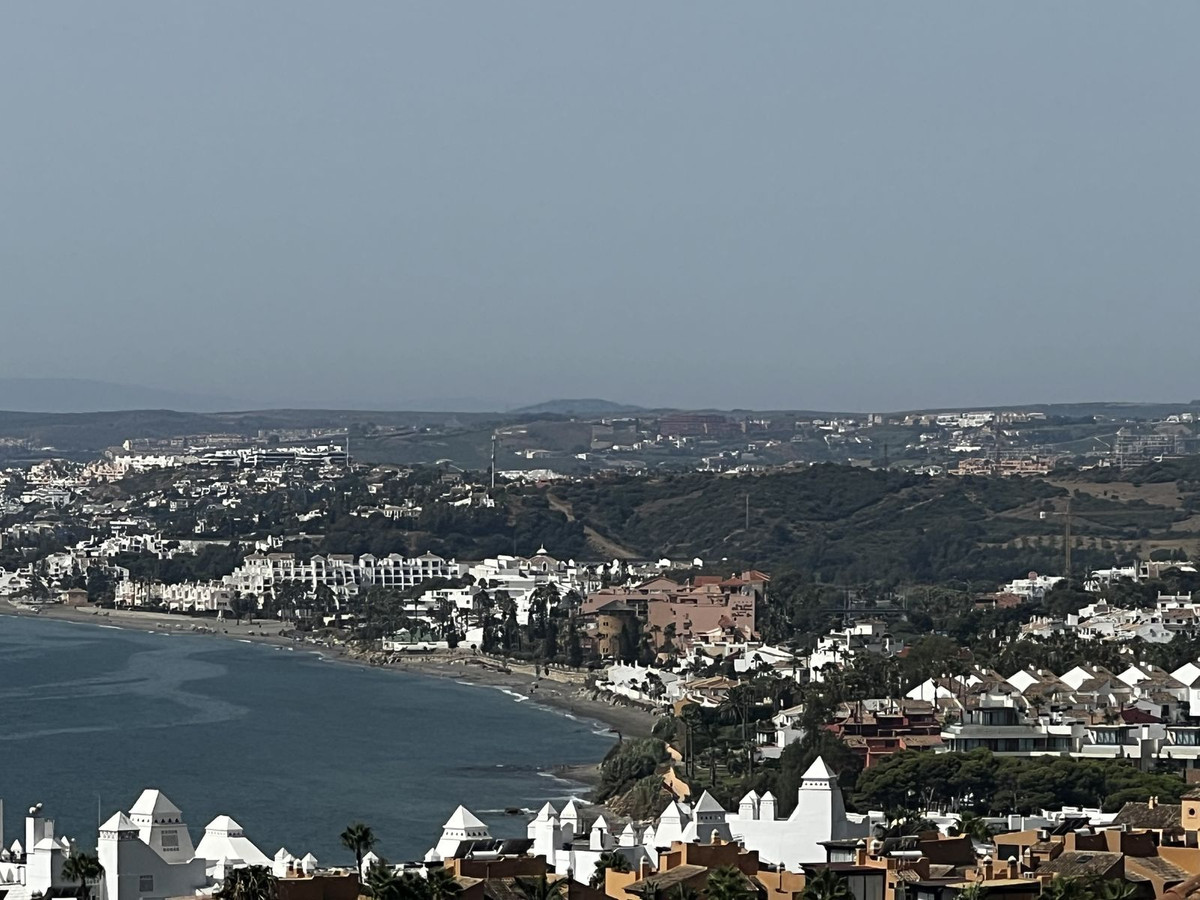 Detached Villa In Estepona, Costa Del Sol, Spain