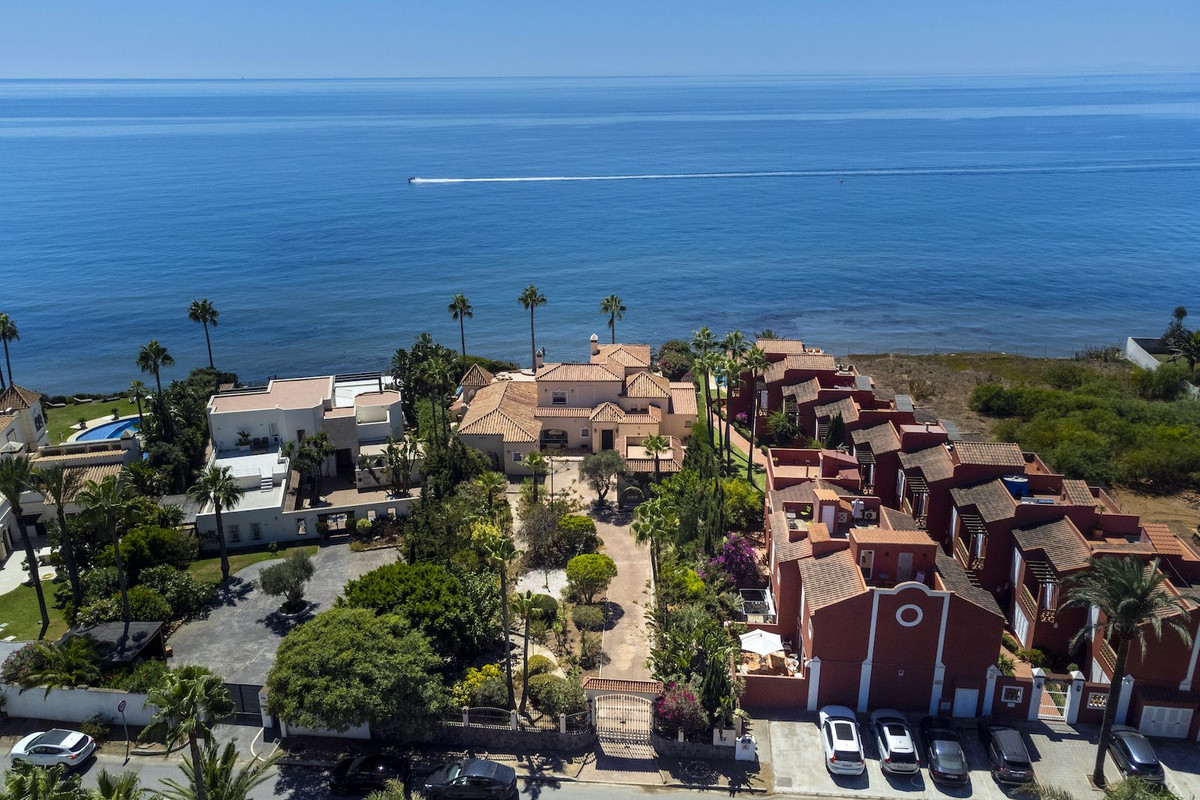 Detached Villa In Marbesa, Costa Del Sol, Spain