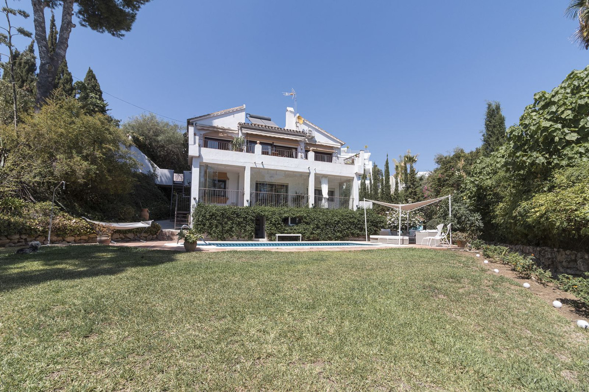 Detached Villa In El Rosario, Costa Del Sol, Spain