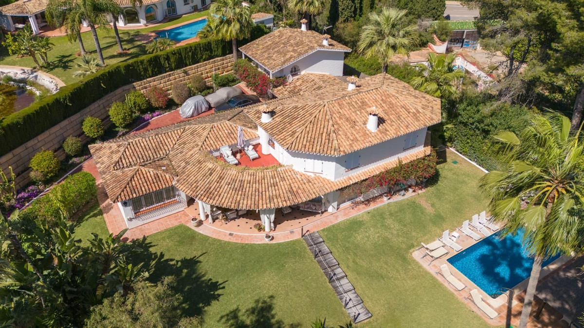 Detached Villa In Nagüeles, Costa Del Sol, Spain