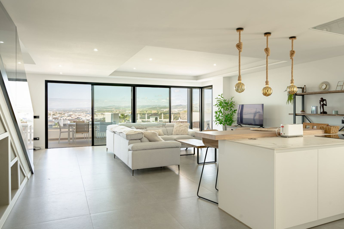 Penthouse Duplex In Estepona, Costa Del Sol, Spain