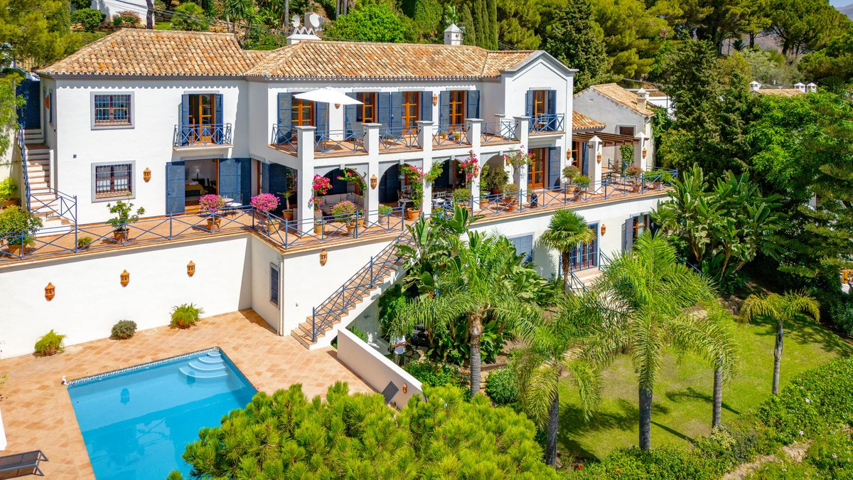 Detached Villa In Benahavís, Costa Del Sol, Spain