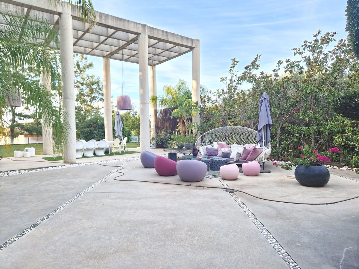 Detached Villa In Estepona, Costa Del Sol, Spain