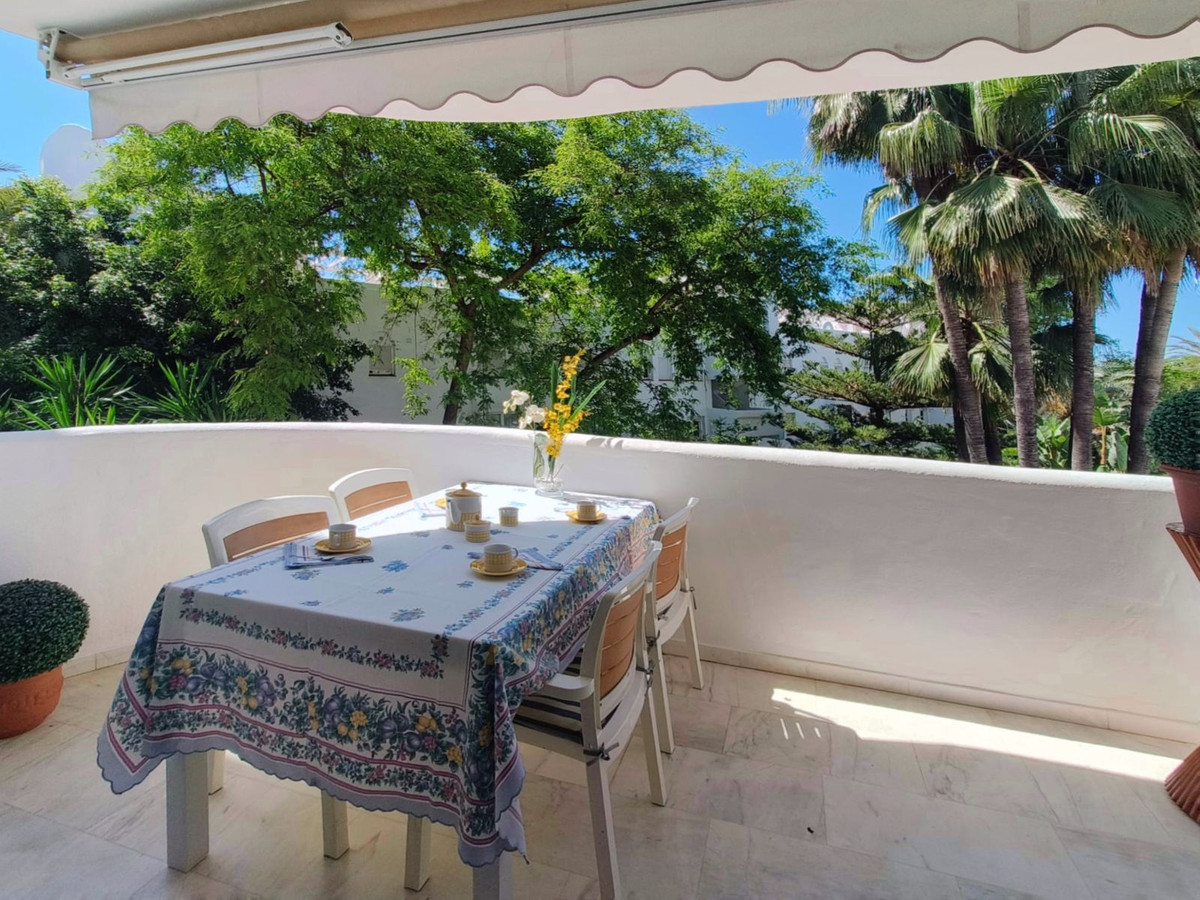 Middle Floor Apartment In The Golden Mile, Costa Del Sol, Spain