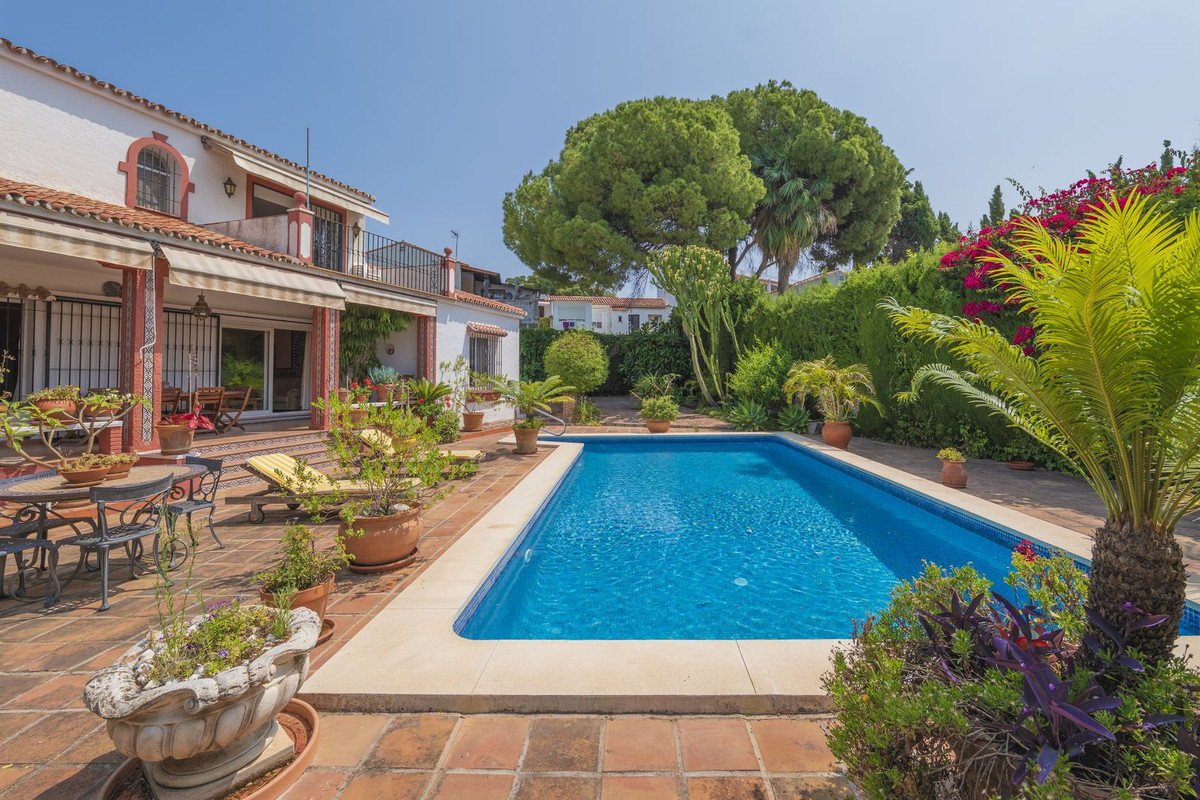 Detached Villa In Marbella, Costa Del Sol, Spain