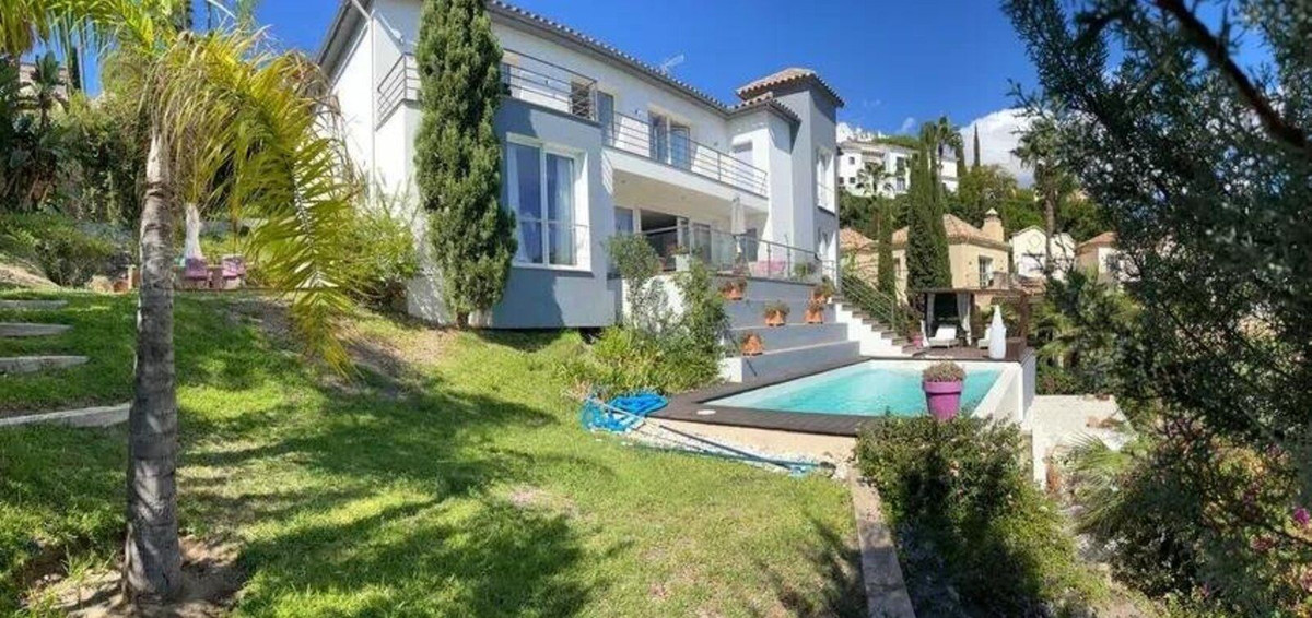 Detached Villa In Los Arqueros, Costa Del Sol, Spain