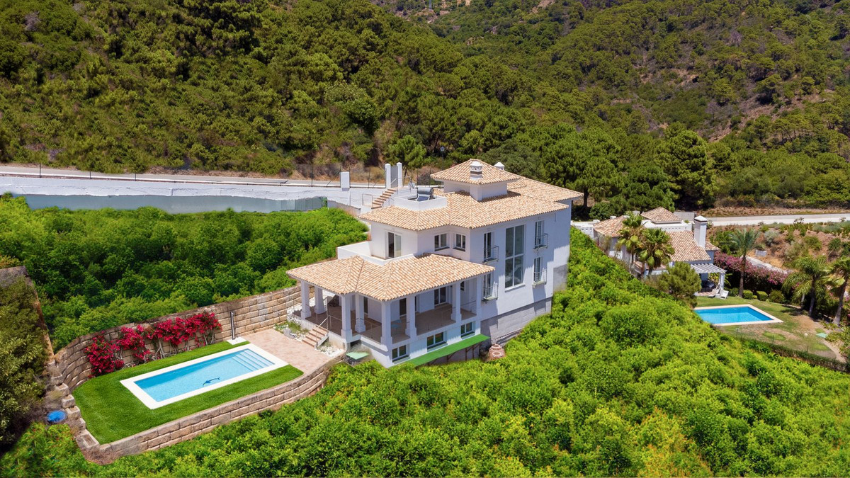 Detached Villa In Benahavís, Costa Del Sol, Spain