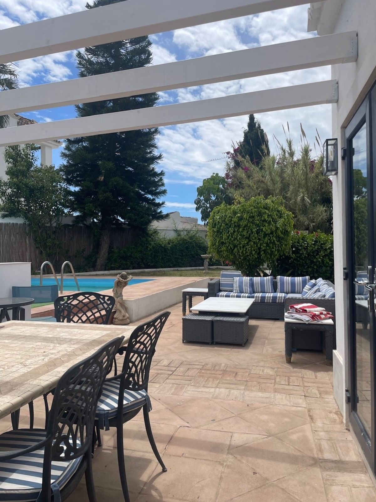 Detached Villa In San Pedro De Alcántara, Costa Del Sol, Spain