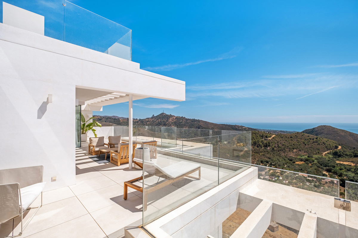 Penthouse Duplex In Ojén, Costa Del Sol, Spain