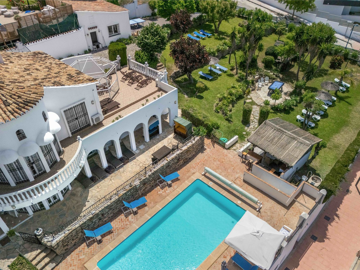 Detached Villa In Estepona, Costa Del Sol, Spain