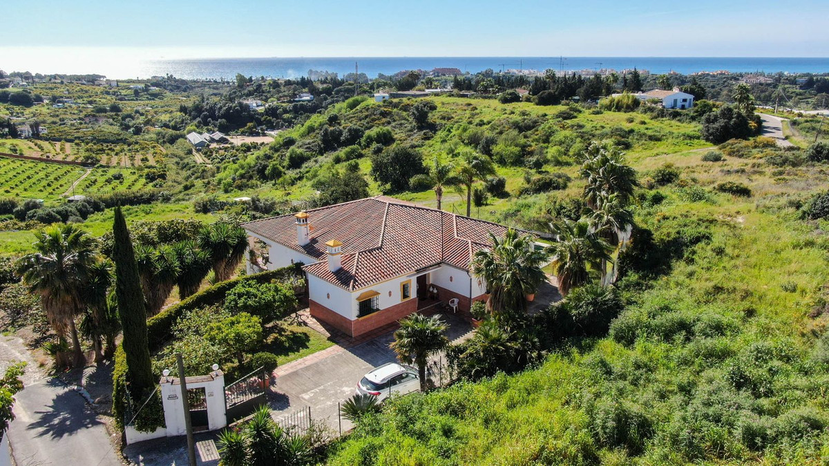 Finca – Cortijo In Estepona, Costa Del Sol, Spain