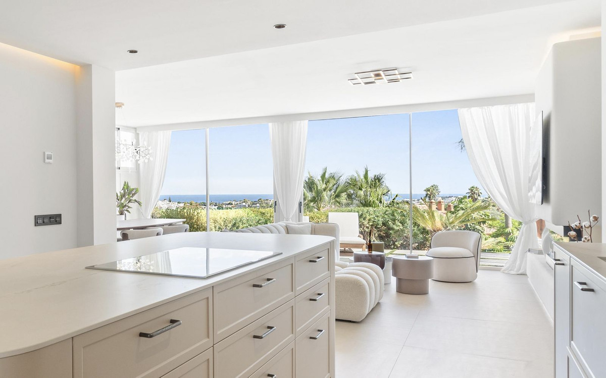 Ground Floor Apartment In Nueva Andalucía, Costa Del Sol, Spain