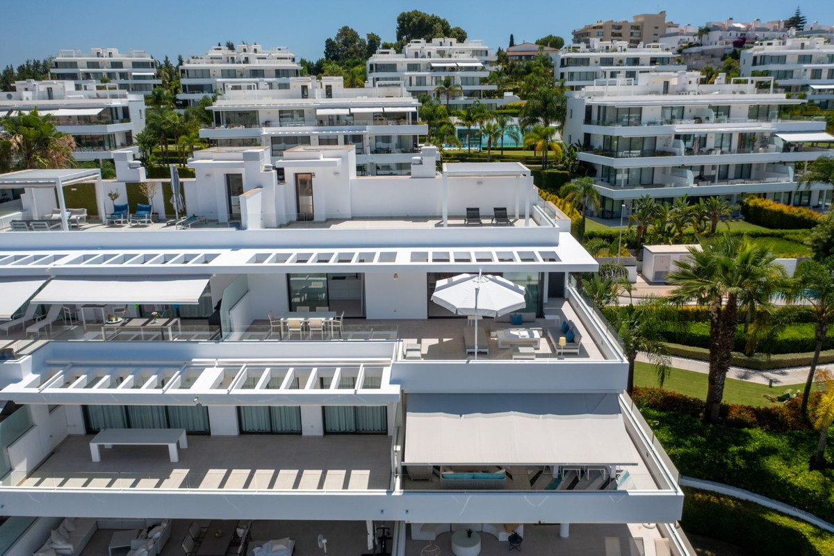 Penthouse In Benahavís, Costa Del Sol, Spain