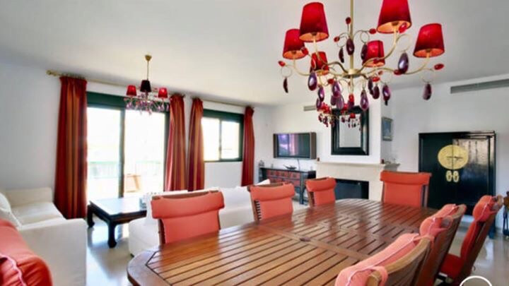 Penthouse In San Pedro De Alcántara, Costa Del Sol, Spain