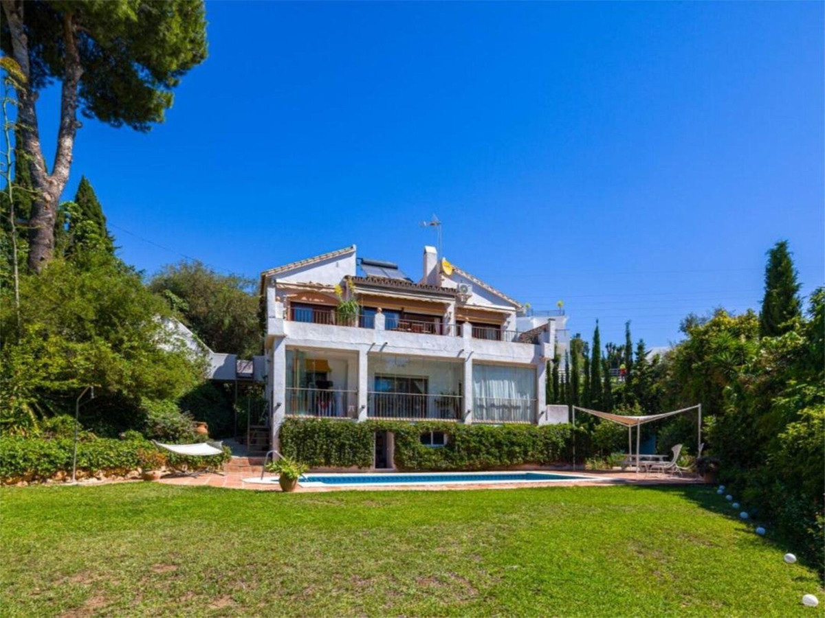 Detached Villa In El Rosario, Costa Del Sol, Spain