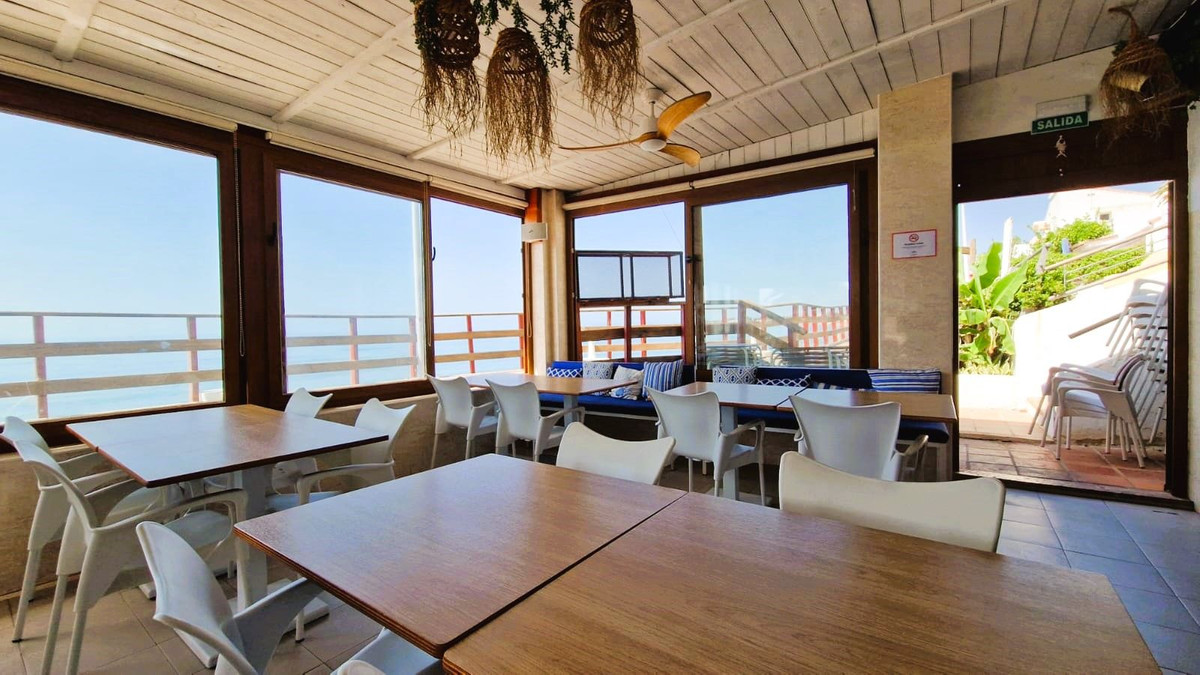 Detached Villa In Estepona, Costa Del Sol, Spain