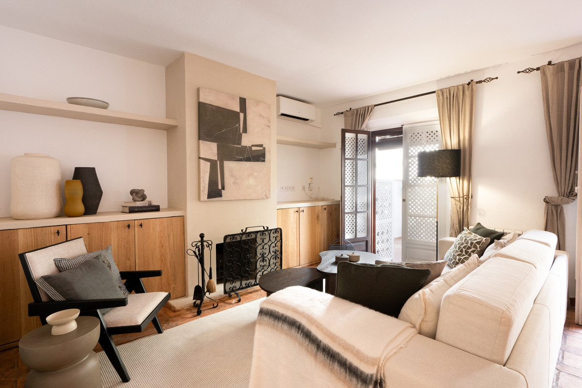 Townhouse In The Golden Mile, Costa Del Sol, Spain