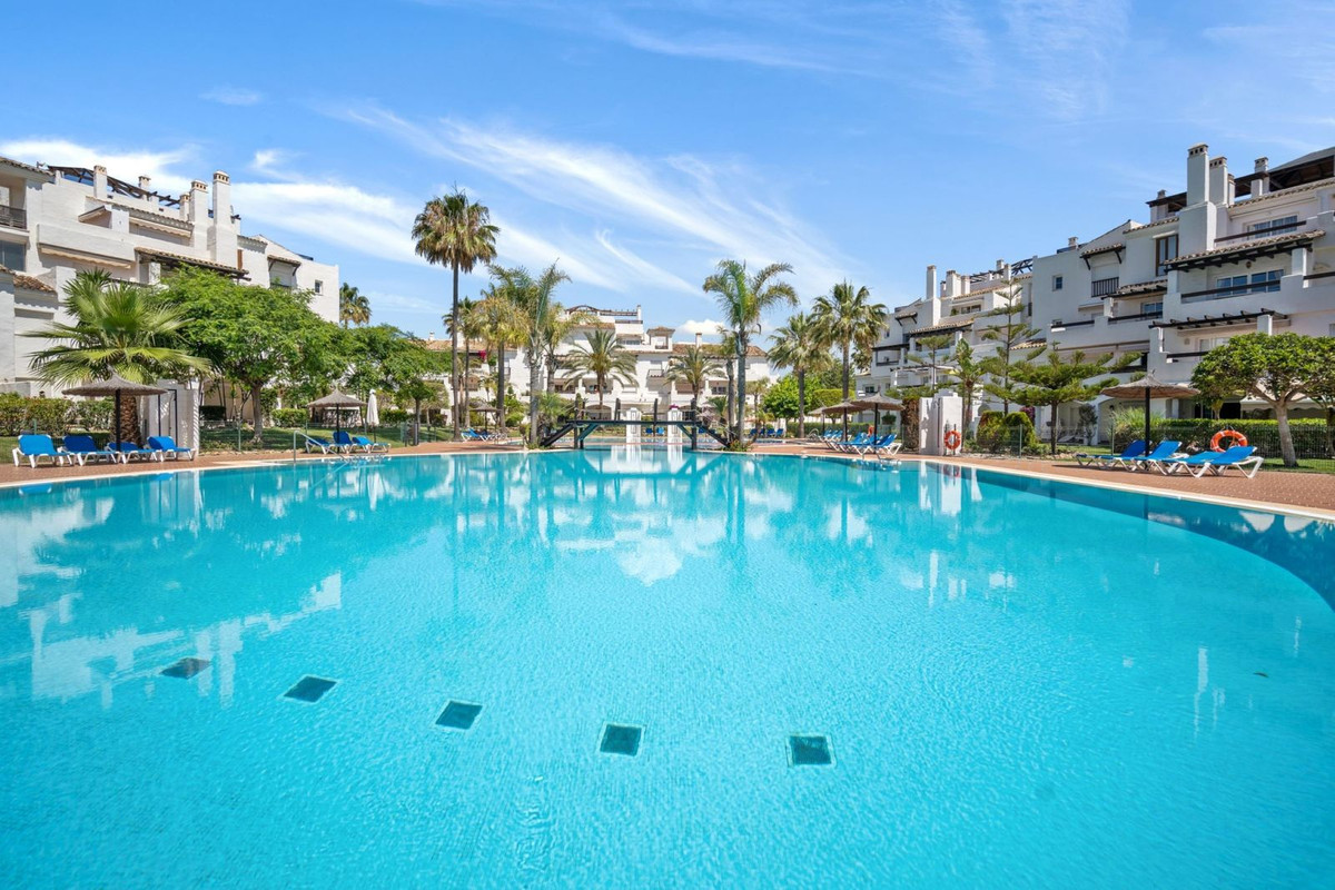 Ground Floor Apartment In San Pedro De Alcántara, Costa Del Sol, Spain