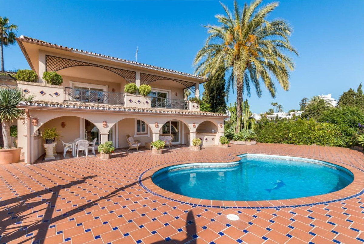 Detached Villa In Guadalmina Alta, Costa Del Sol, Spain