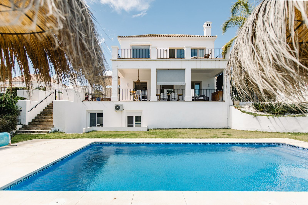 Detached Villa In Estepona, Costa Del Sol, Spain